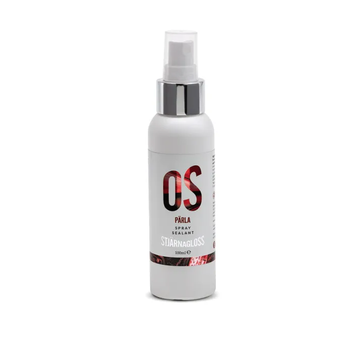 A white spray bottle labeled "OS Pärla Spray Sealant STJÄRNAGLOSS 100ml e," with a clear plastic cap, stands against a plain white background.