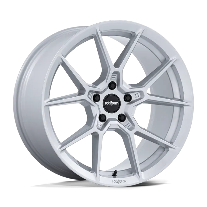 Rotiform KPR wheel in silver finish